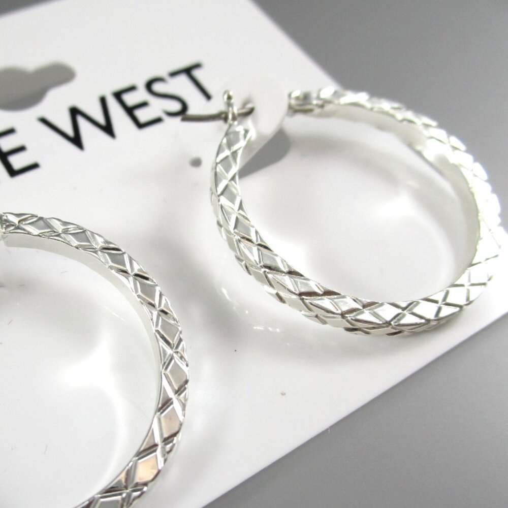 NINE WEST Mod/Contemporary Silver Diamond Shape Textured Hoop Earrings**NEW! - Picture 2 of 4